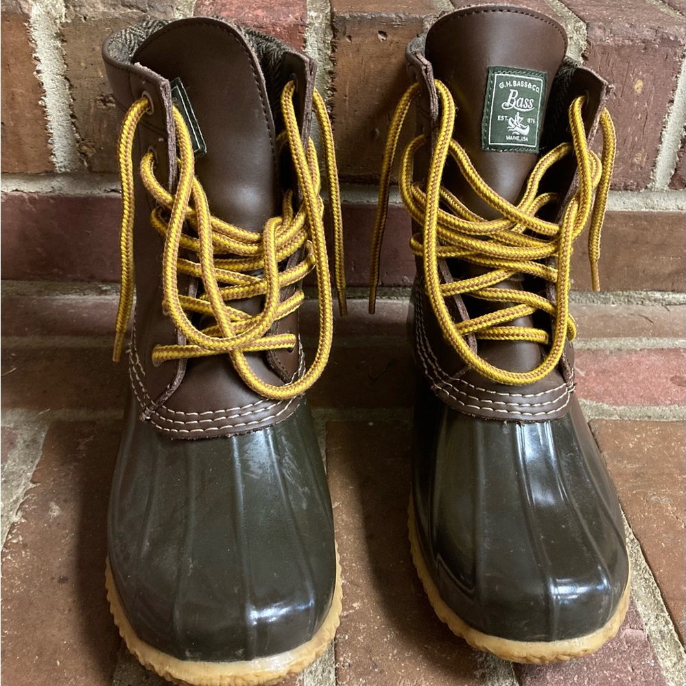 G.H. Bass Duck Boots Women’s 6 Brown Leather & Rubber Lace-Up